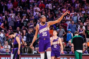 AYX SPORTS-杜兰特关键节点回归赛场，热火带队取胜！